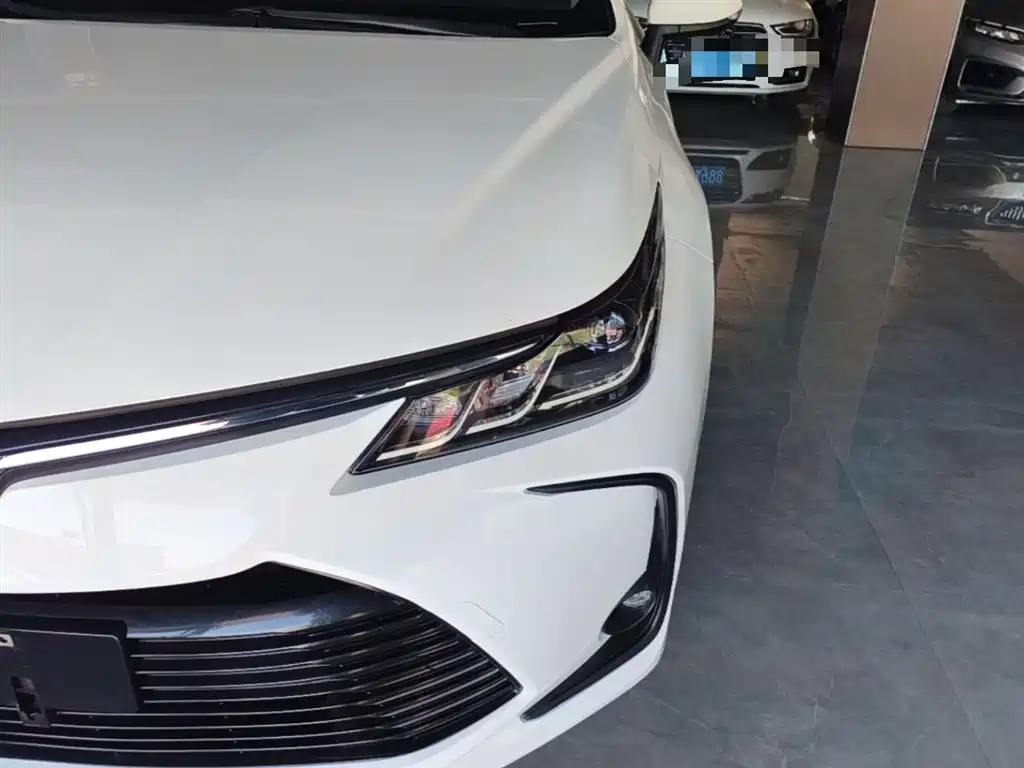 Toyota Corolla 2021 1.2T S-CVT Elite PLUS Edition фото 24