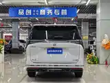 Фото 8 - Buick GL8
