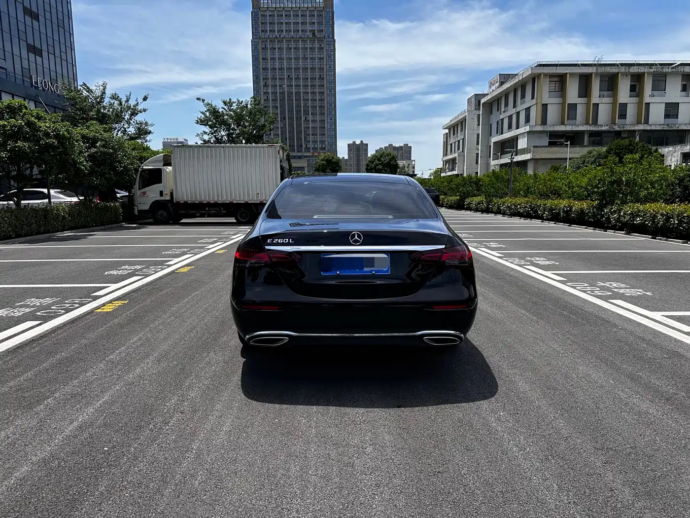 Mercedes-Benz E-Class 2023 E 260 L фото 4