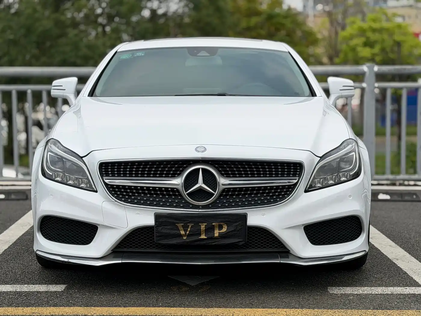 Mercedes-Benz CLS 2016 CLS 260 Edition фото 2