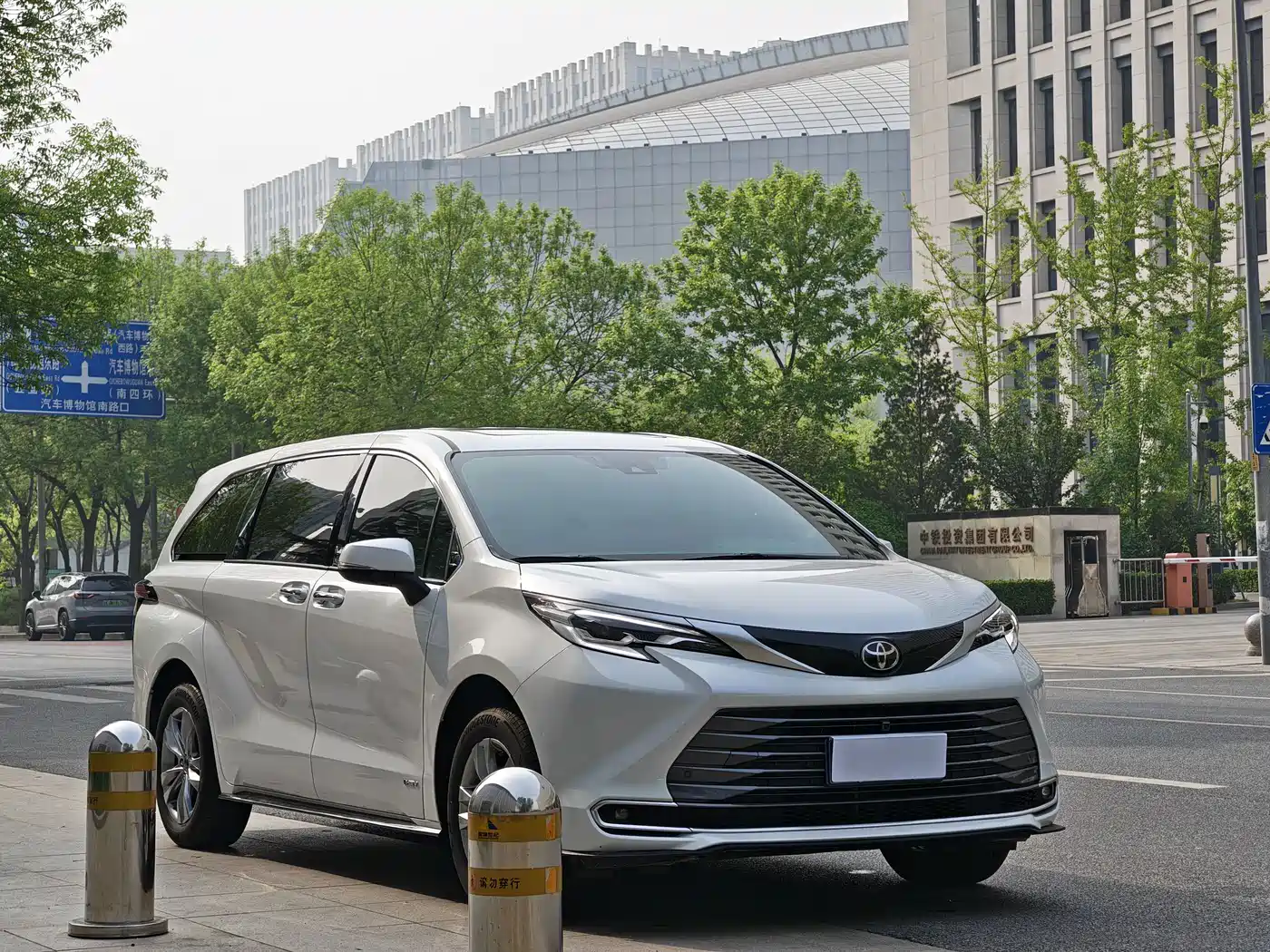 TOYOTA SIENNA