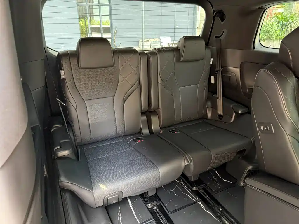 Toyota Alphard 2025 2024 Hybrid 2.5L Ultimate Enjoyment Edition