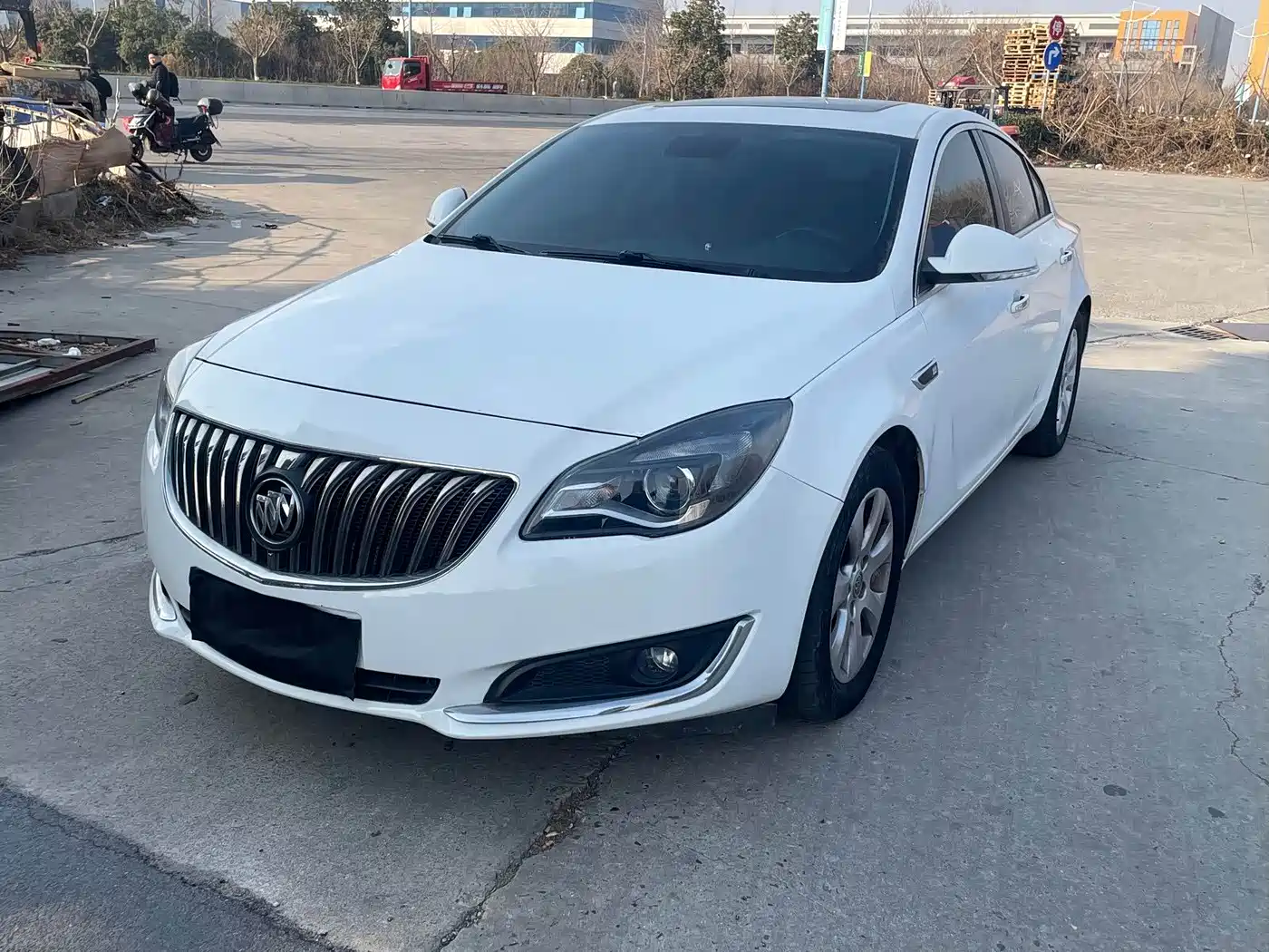 Buick Regal 2015 1.6T Elite Tech Edition фото 2