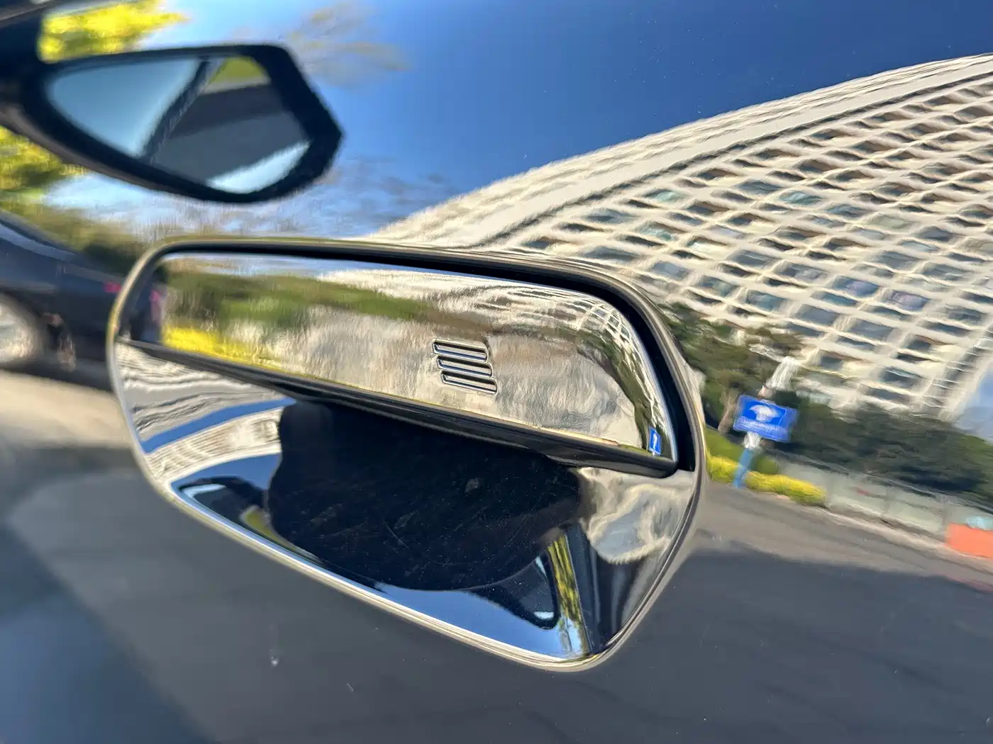 BMW 2 Series 2025 225L M Sport Moonlight Package фото 23