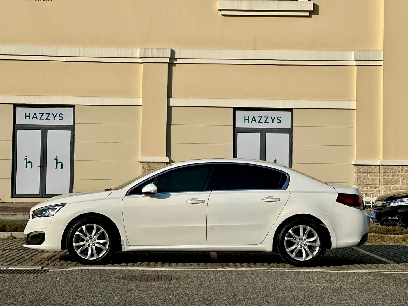 Peugeot 508 2015 1.6THP Auto Excellence Edition фото 5