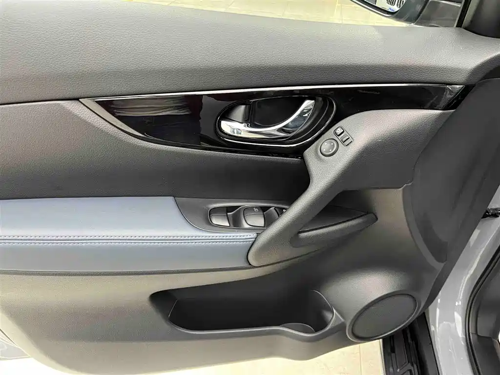 NISSAN QIJUN