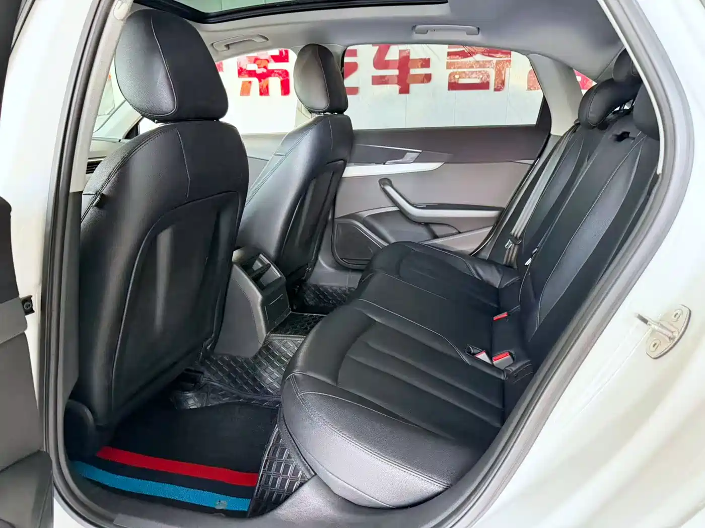 Audi A4L 2019 40 TFSI Progressive (China VI) фото 4