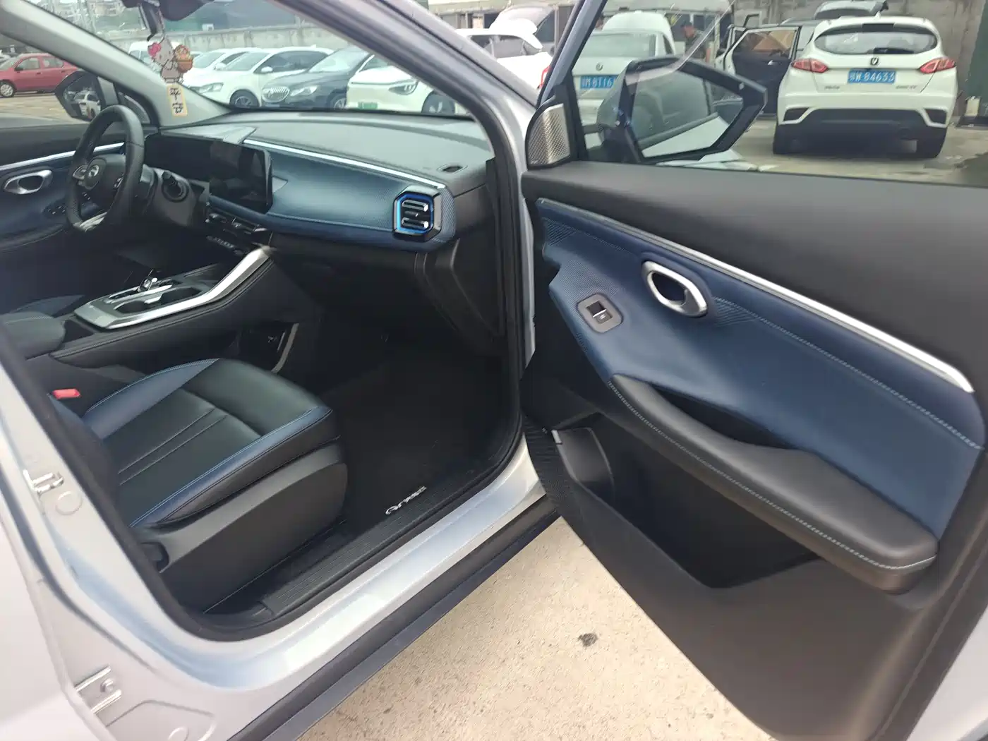GAC Trumpchi Trumpchi GS3 2023 Shadow Speed 270T Smart Power Edition фото 4