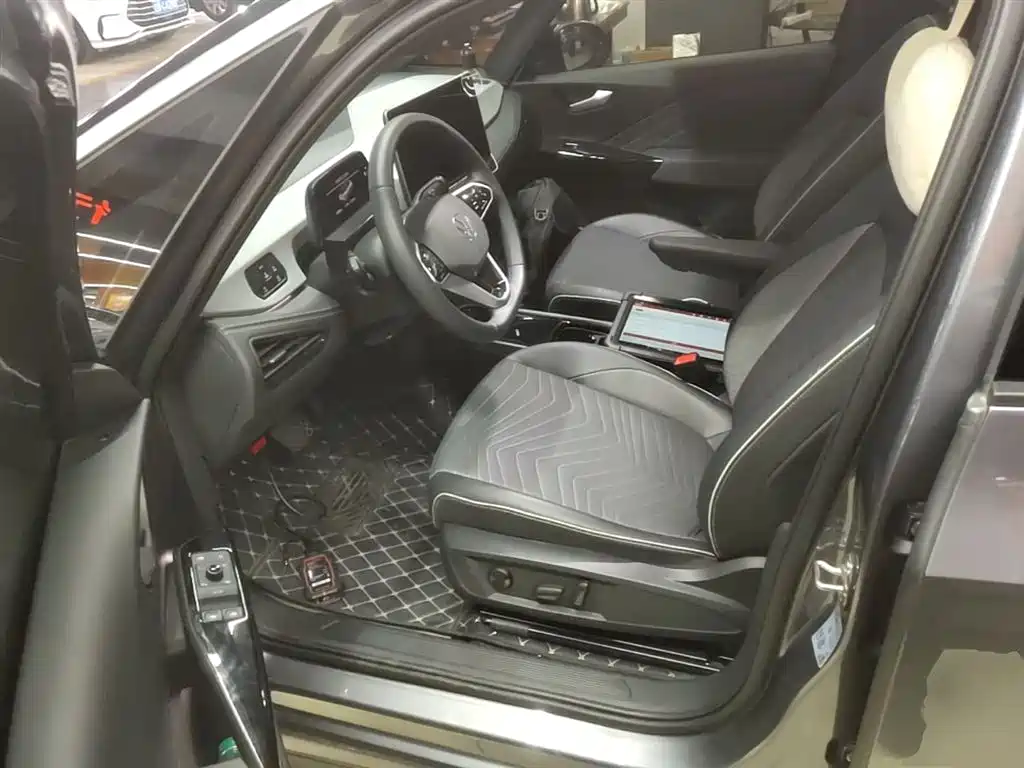 Volkswagen ID.3 2025 Smart Outstanding Edition фото 16