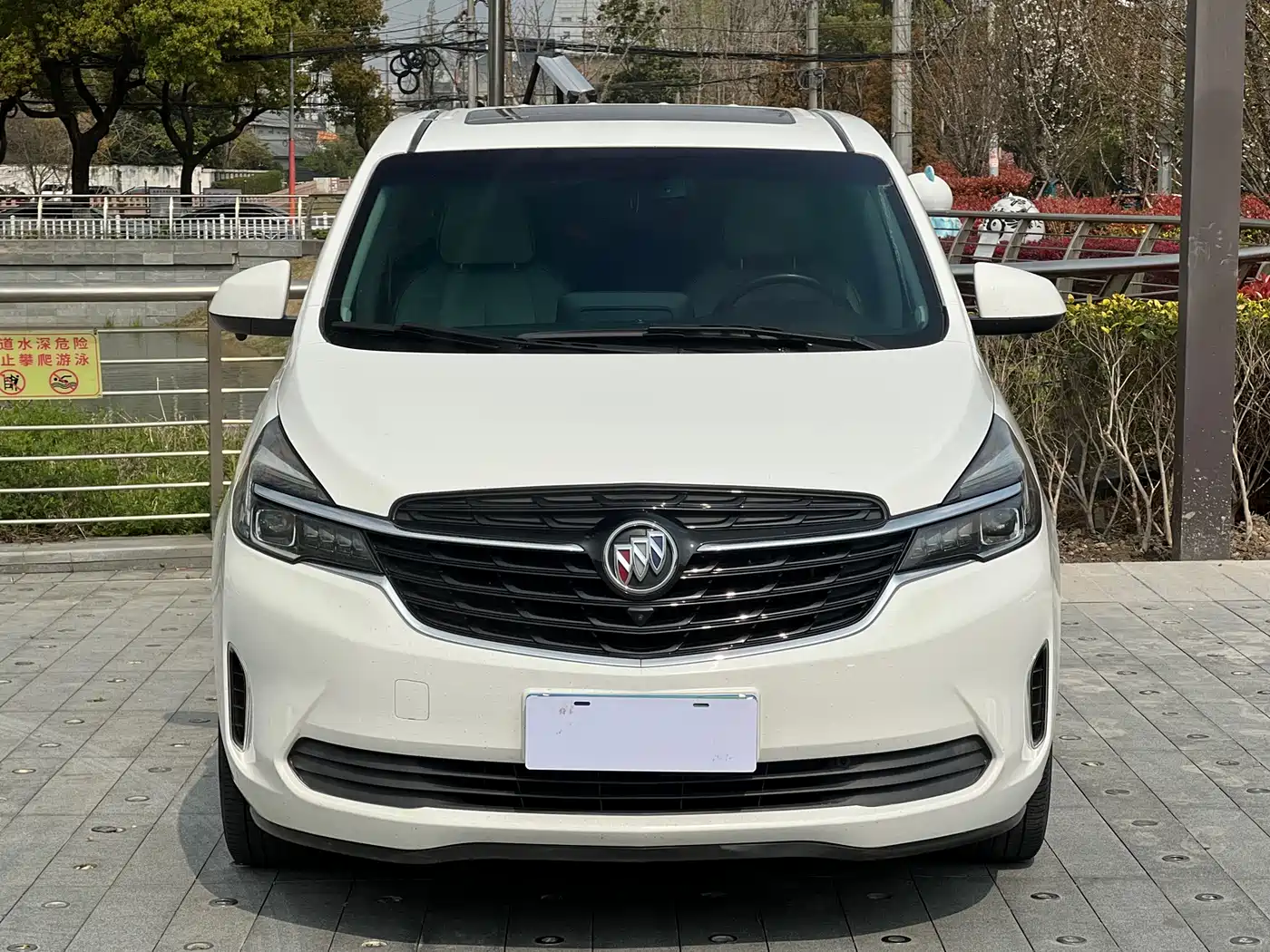 Buick GL8 2020 Model Land Business Class 652T Luxury фото 2