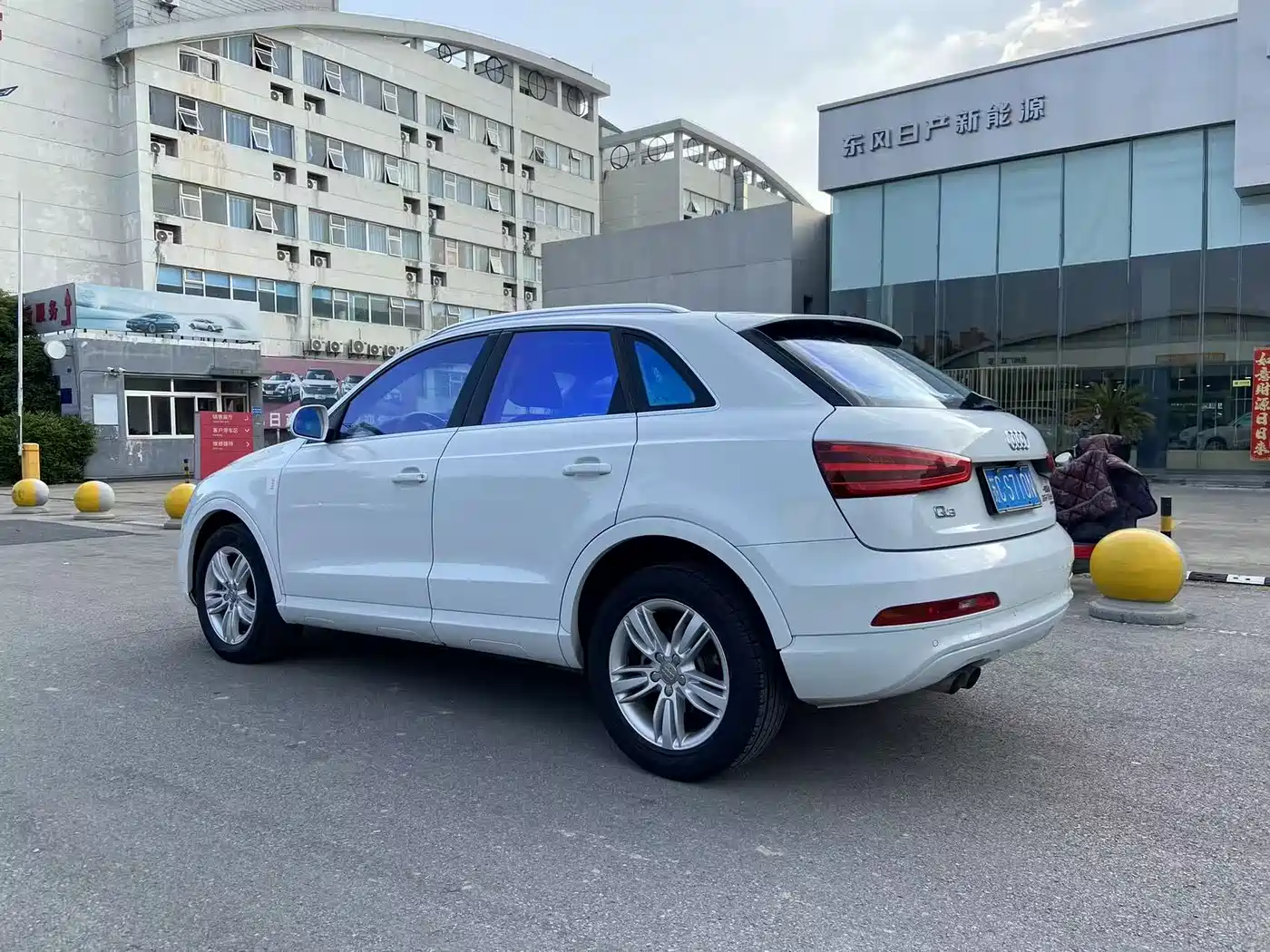 Audi Q3 2015 35 TFSI quattro Technology фото 6