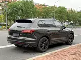 Фото 4 - Volkswagen Touareg