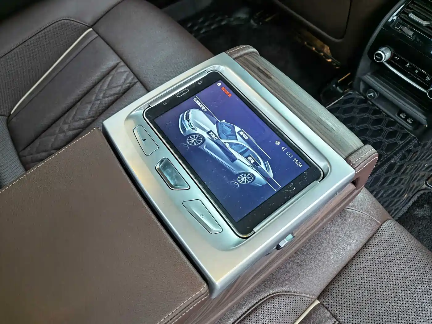 BMW 5 Series 2021 530Li Premium Luxury Package фото 6