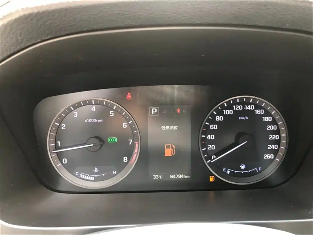 Hyundai Sonata 2015 1.6T GLX Leading фото 5