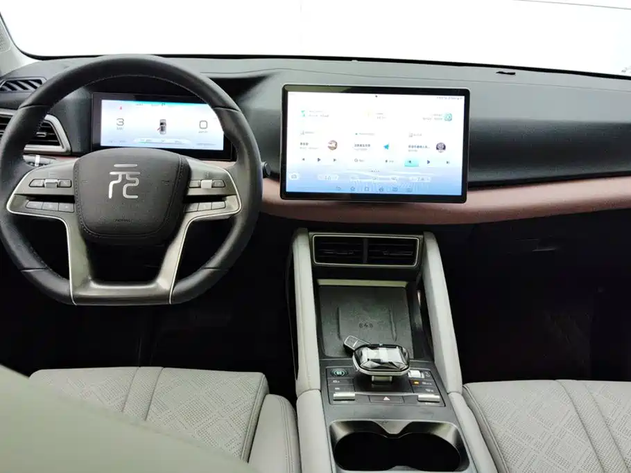 BYD Yuan UP 2024 2024 401KM Surpass Edition