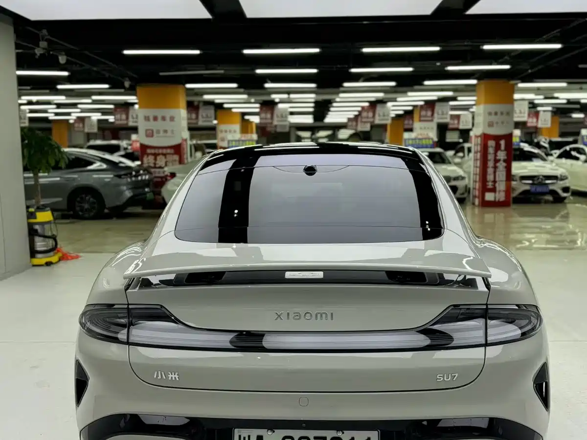 XIAOMI CAR XIAOMI SU7