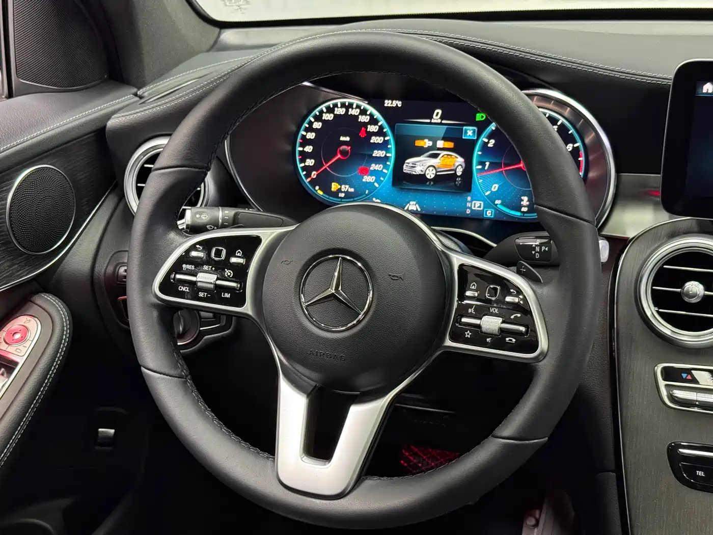 Mercedes-Benz GLC Coupe 2021 GLC 300 4MATIC Coupe SUV фото 26