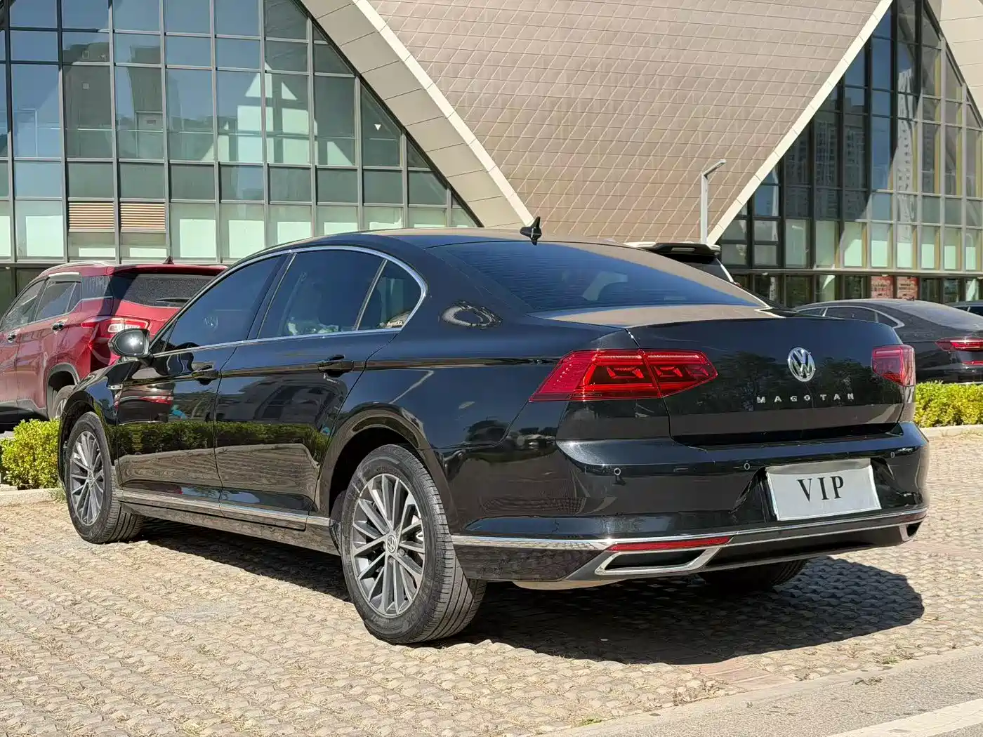 Volkswagen Magotan 2020 330TSI DSG Luxury фото 8