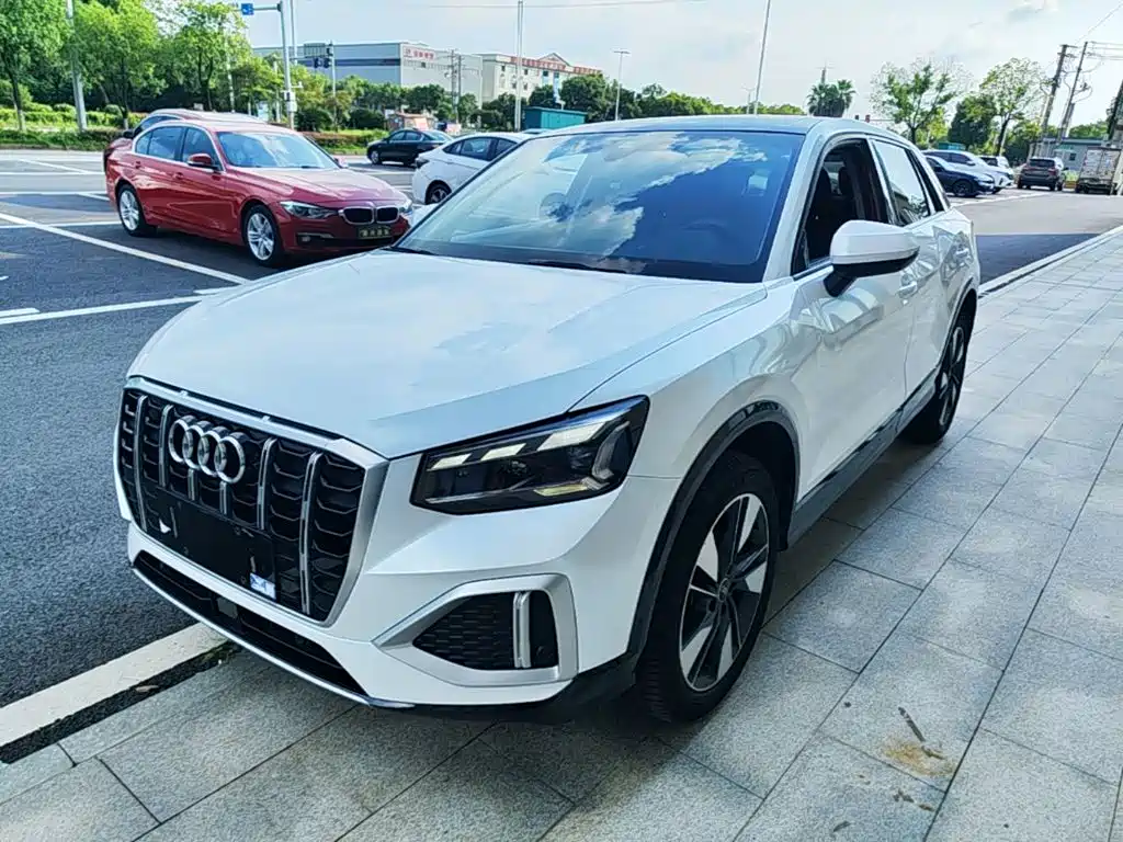 Фото 1 - Audi Q2L