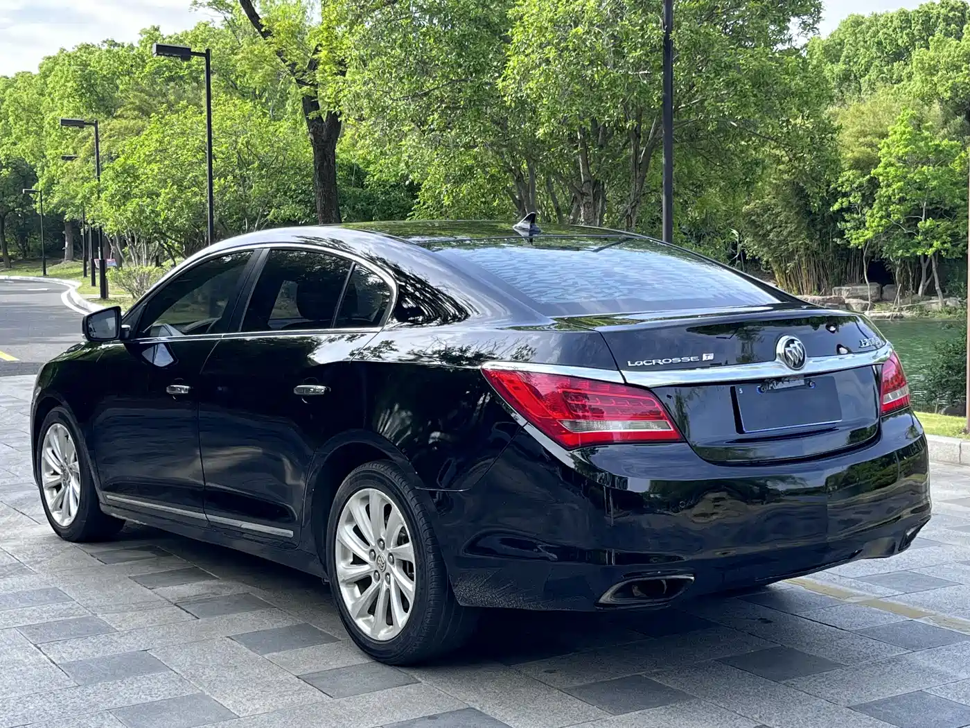 Buick LaCrosse 2013 2.0T SIDI Intelligent Flagship фото 9