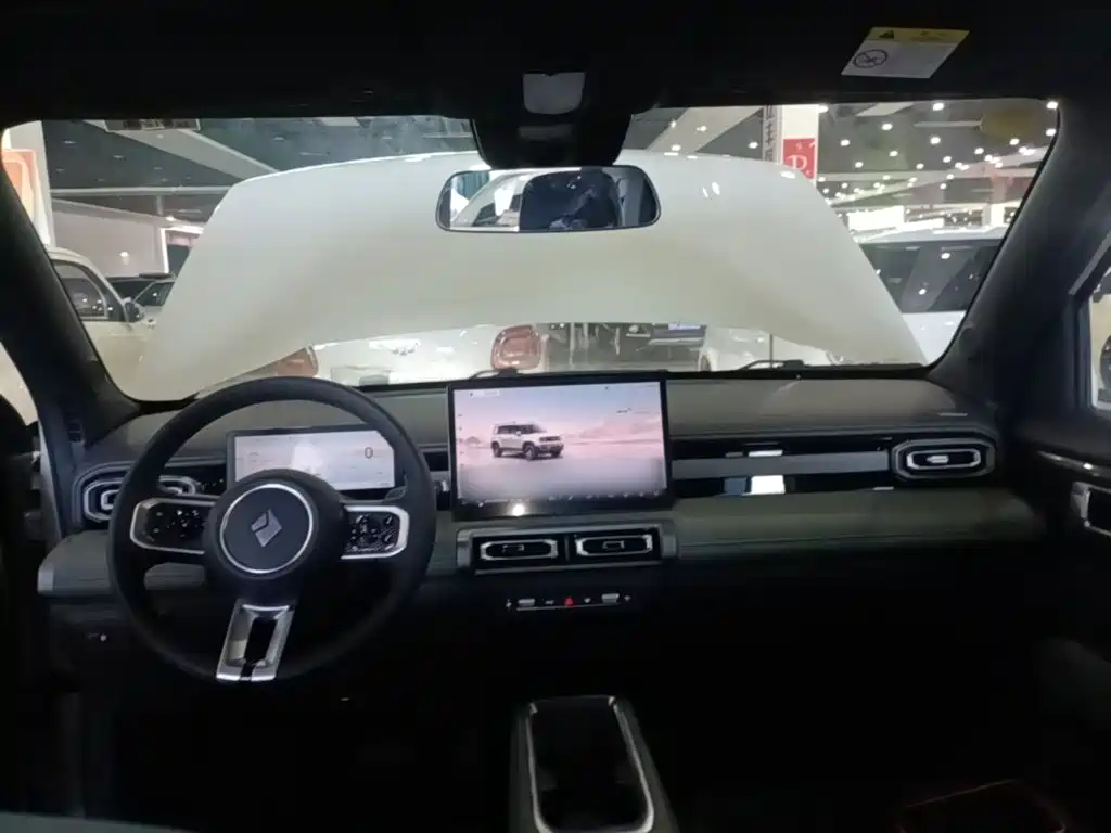 Photo 18 - Baojun Yueye Plus