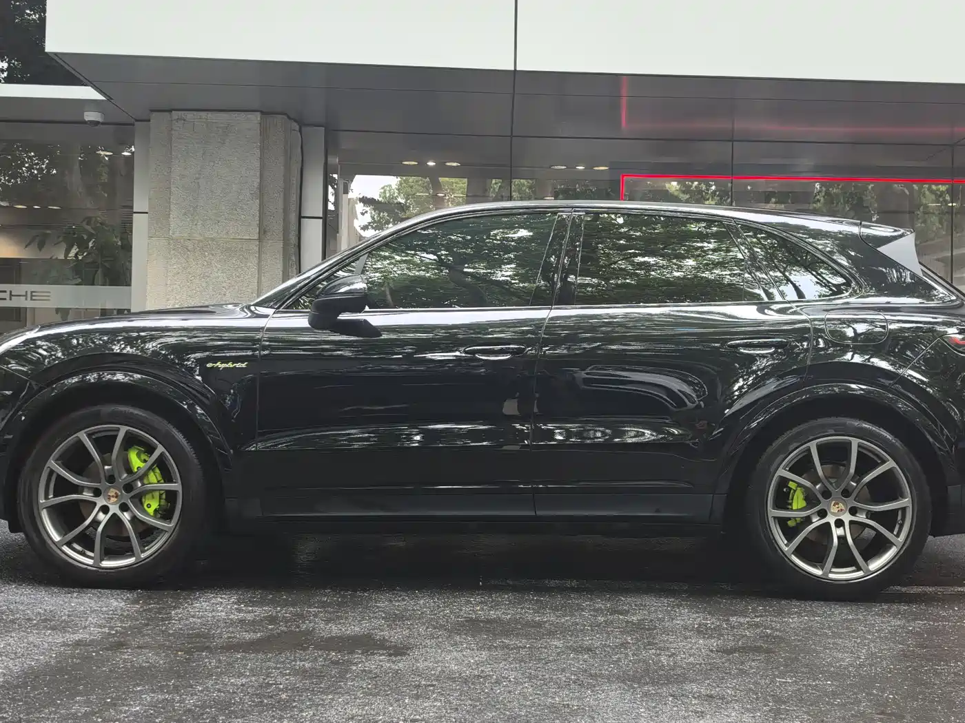 Porsche Cayenne New Energy 2023 Cayenne E-Hybrid 2.0T фото 9