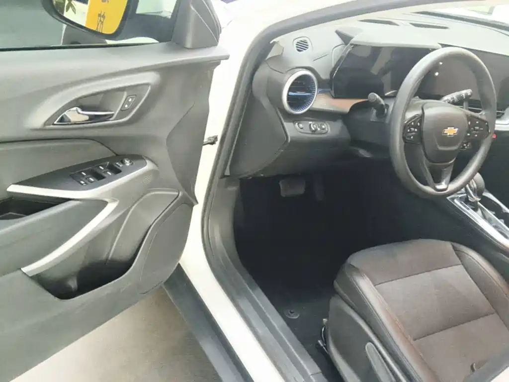 CHEVROLET XINGMAILUO