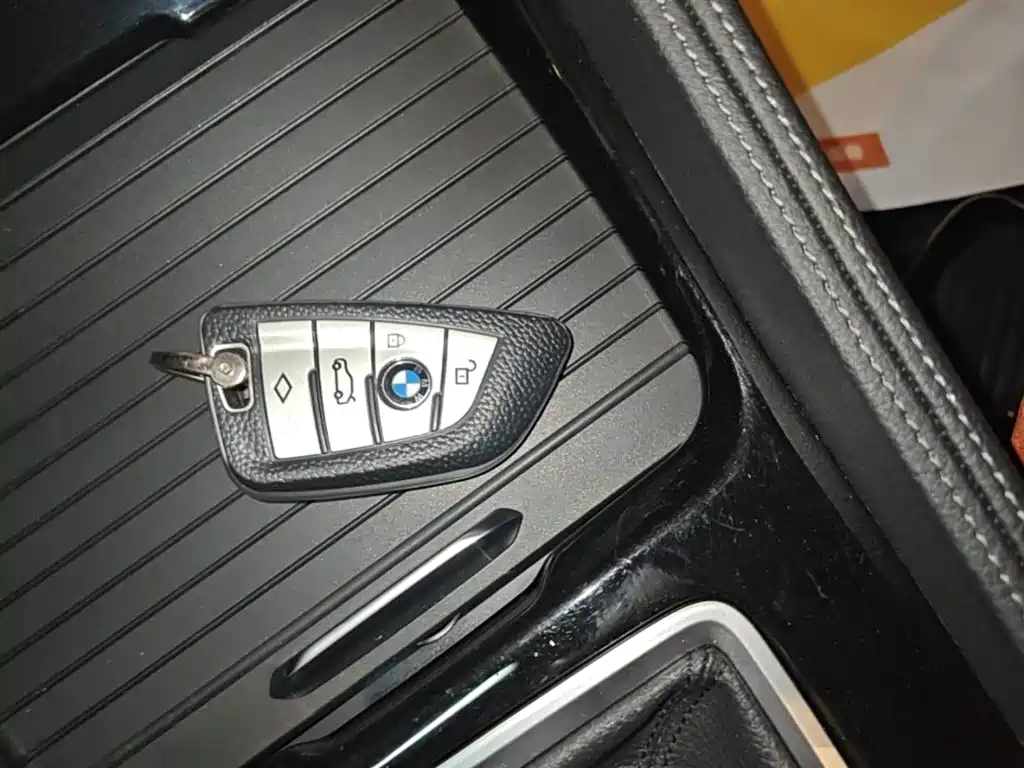 BMW 1 Series 2021 Facelift 125i M Sport Shadow Edition фото 9