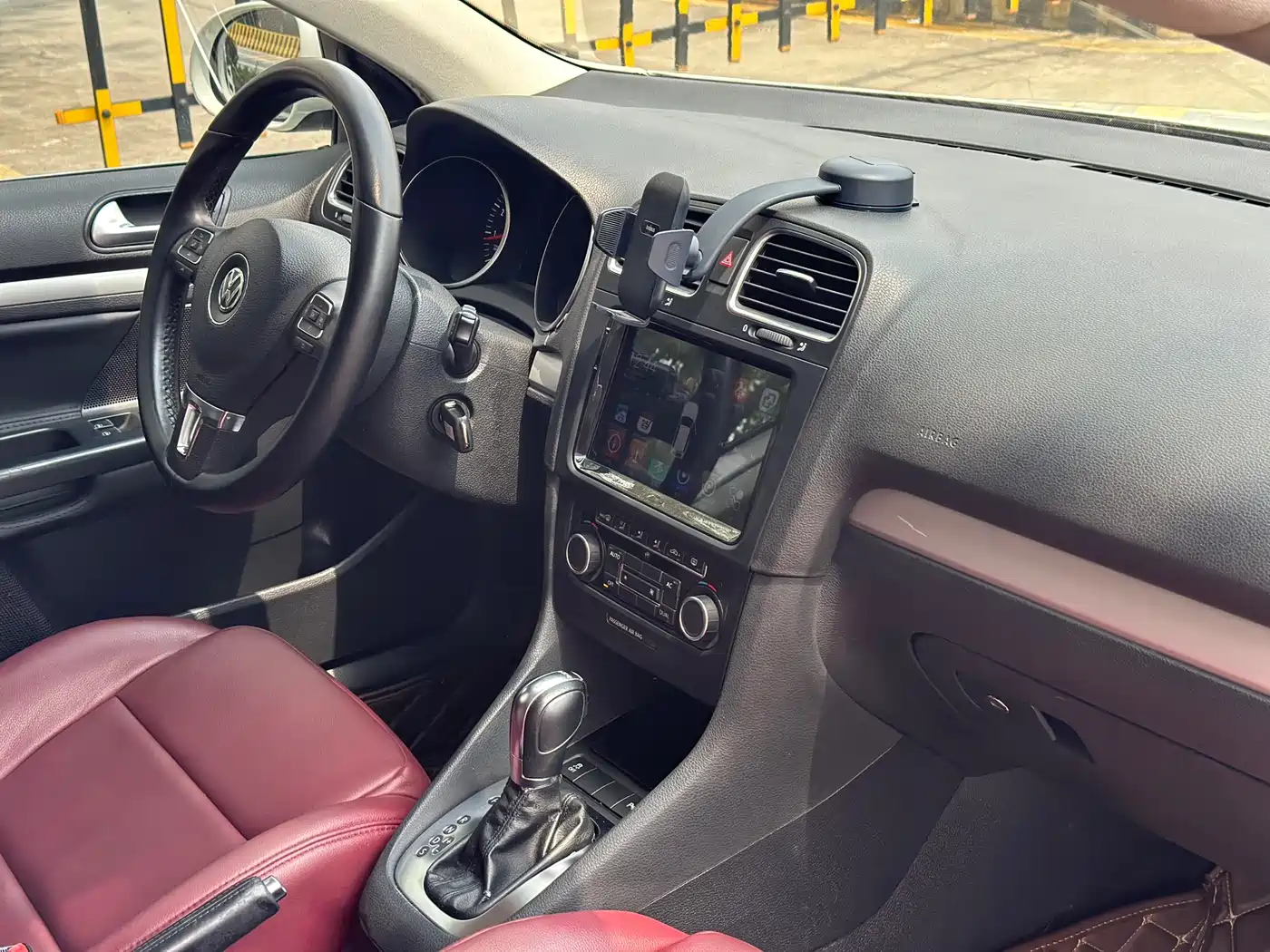 Volkswagen Golf (Import) 2011 Model 1.4TSI Luxury Touring фото 12