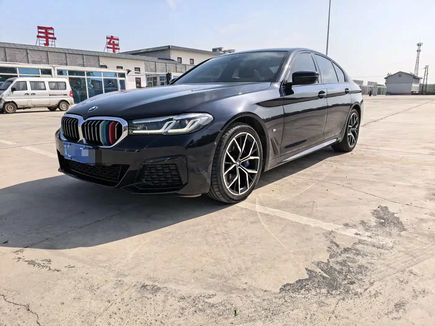 BMW 5 Series (Import) 2022 Model Second Facelift 530i M Sport Package фото 3