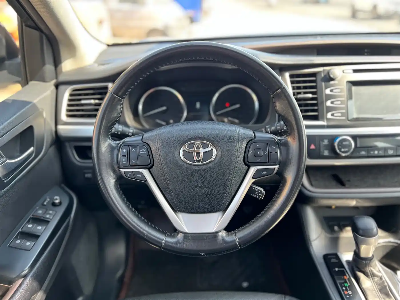 Toyota Highlander 2015 2.0T AWD Luxury Edition 7-seater фото 11