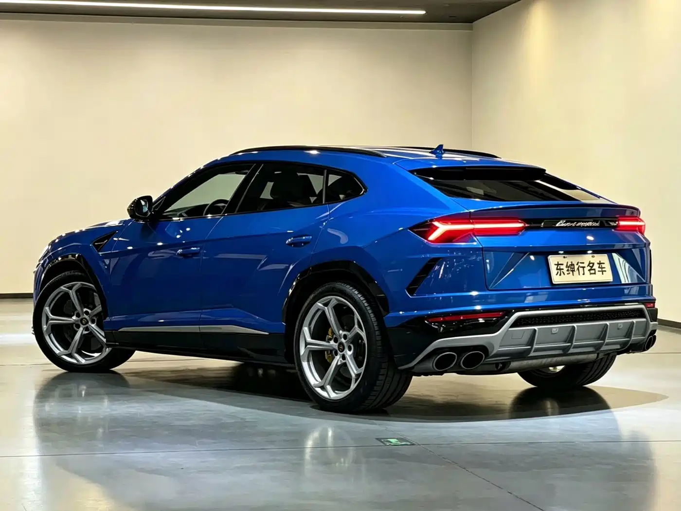 Lamborghini Urus 2019 2018 4.0T V8