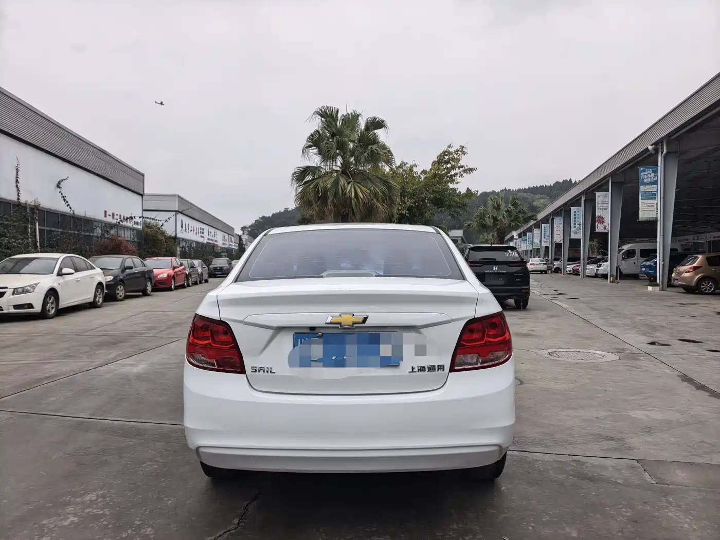 Chevrolet Sail 2015 Sail 3 1.3L Manual Ideal Edition фото 6