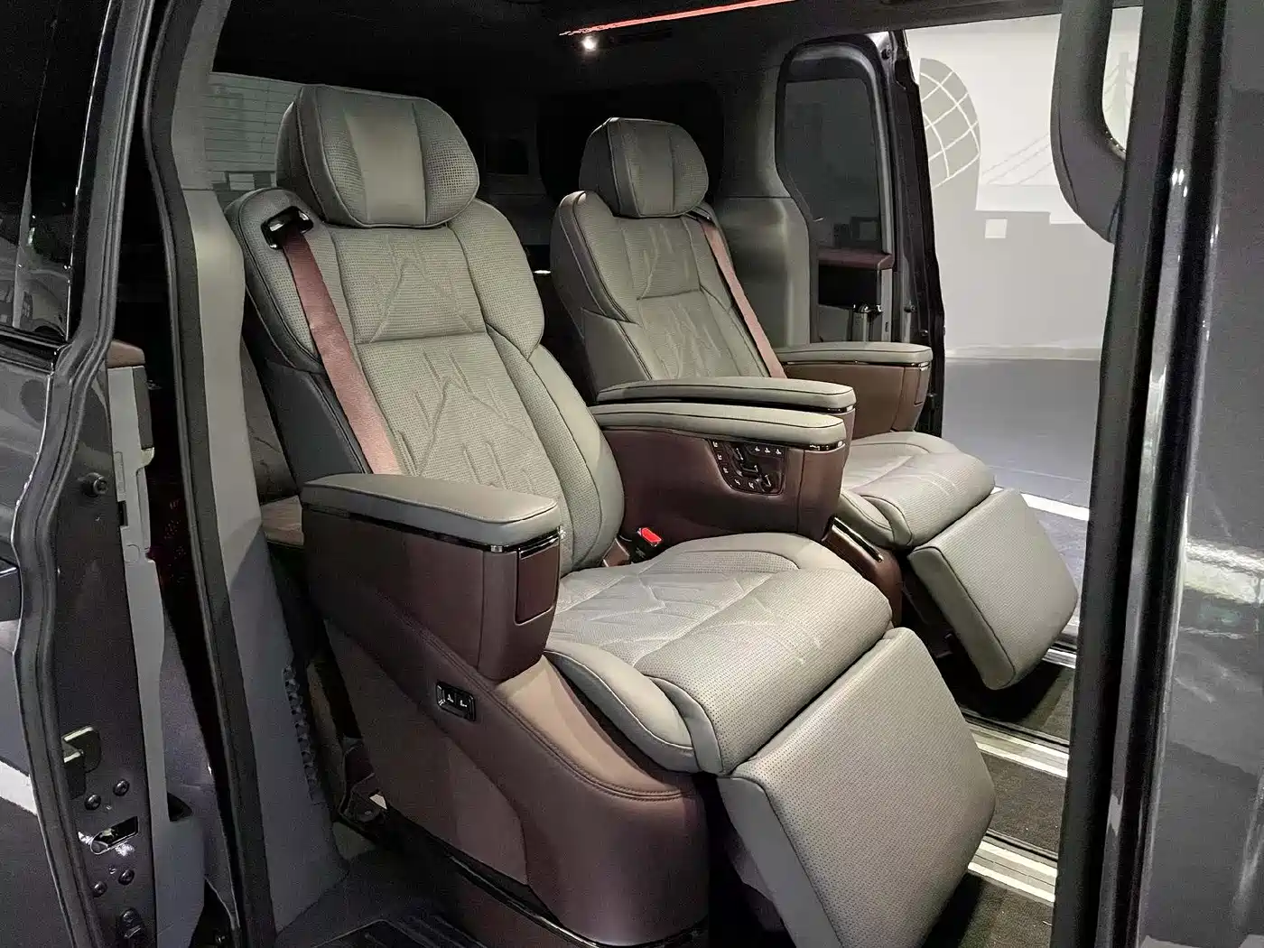 ZEEKR EXTREME KRYPTON 009