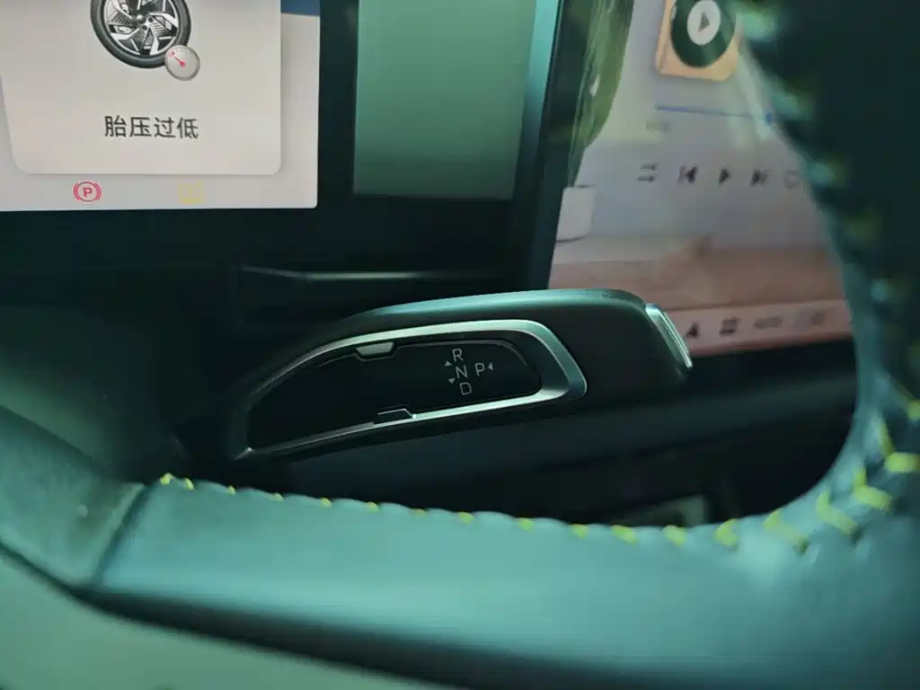 Geely Geometry G6 2024 2024 500KM Premium