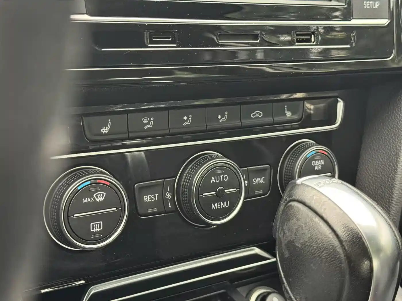 Volkswagen Magotan 2018 330TSI DSG Luxury фото 23