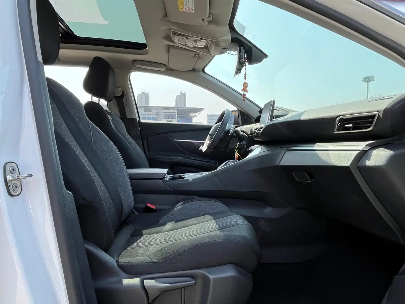 Peugeot 4008 2019 Facelift 360THP Leading Edition фото 16