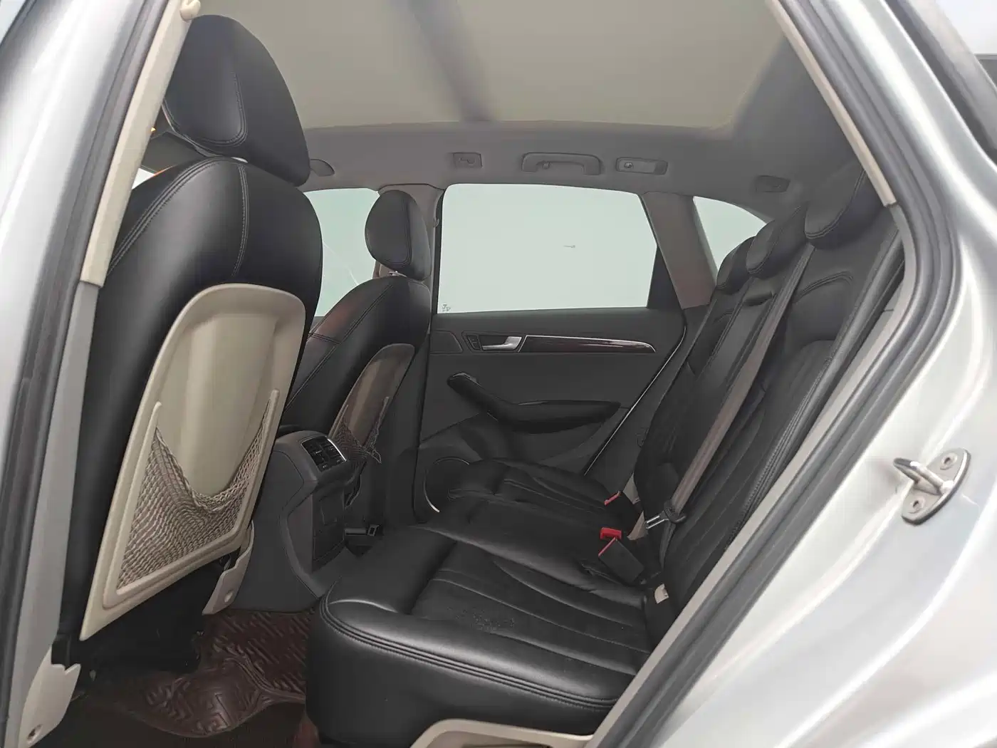 Audi Q5 2012 2.0TFSI Comfort фото 11