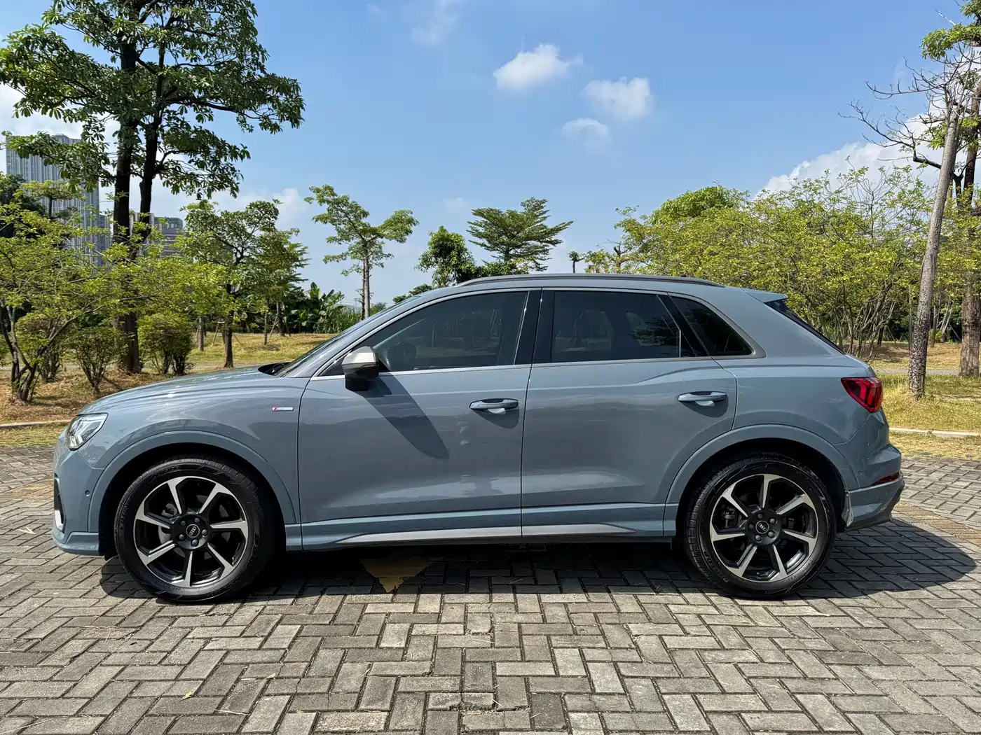 Фото 6 - Audi Q3
