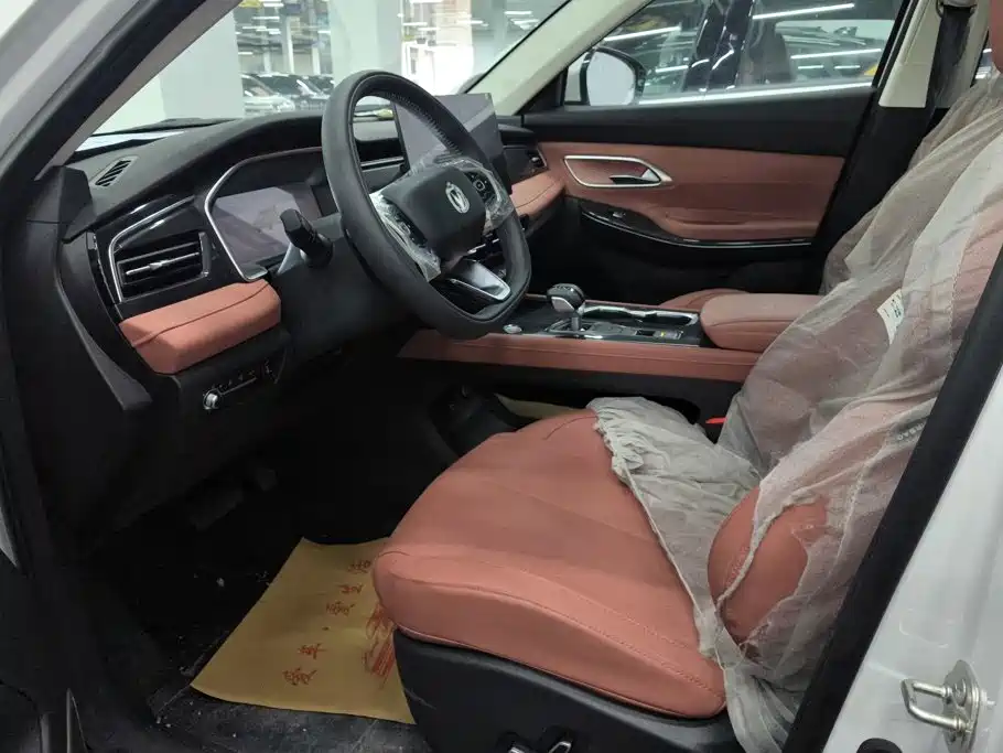 Changan CS75 2025 2025 PRO 1.5T Premium 7-Seater