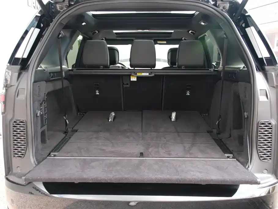 Land Rover Discovery 2025 2025 360PS Dynamic SE
