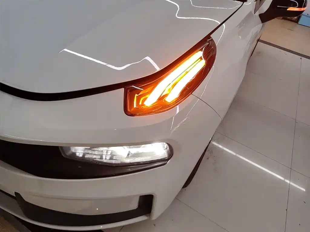 Lynk & Co 03 2018 1.5TD DCT Sport (China V) фото 24
