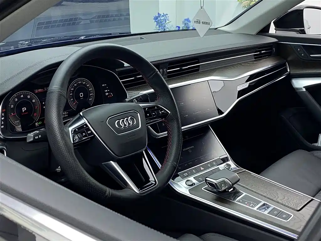 Audi A6L 2021 45 TFSI quattro Exclusive Elegance фото 24