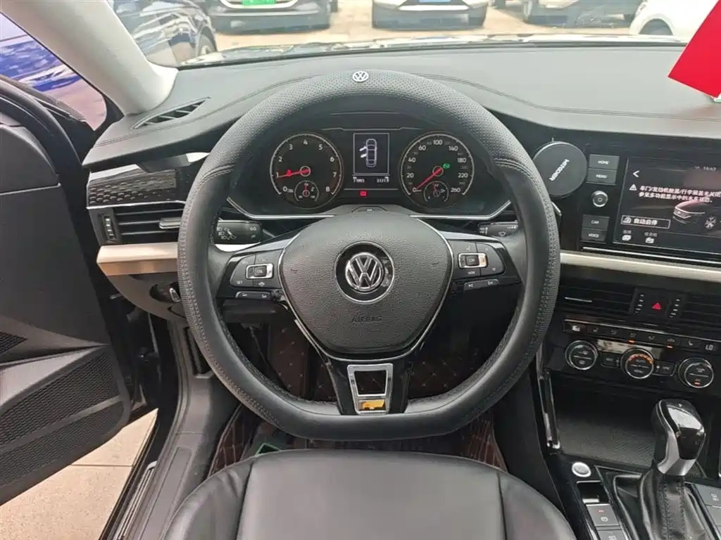 Volkswagen Passat 2019 330TSI Elite Version China VI фото 11