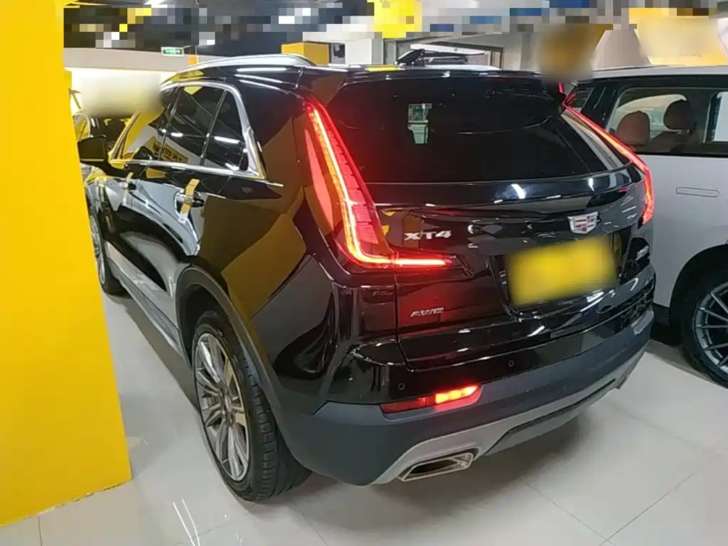 Фото 5 - Cadillac XT4