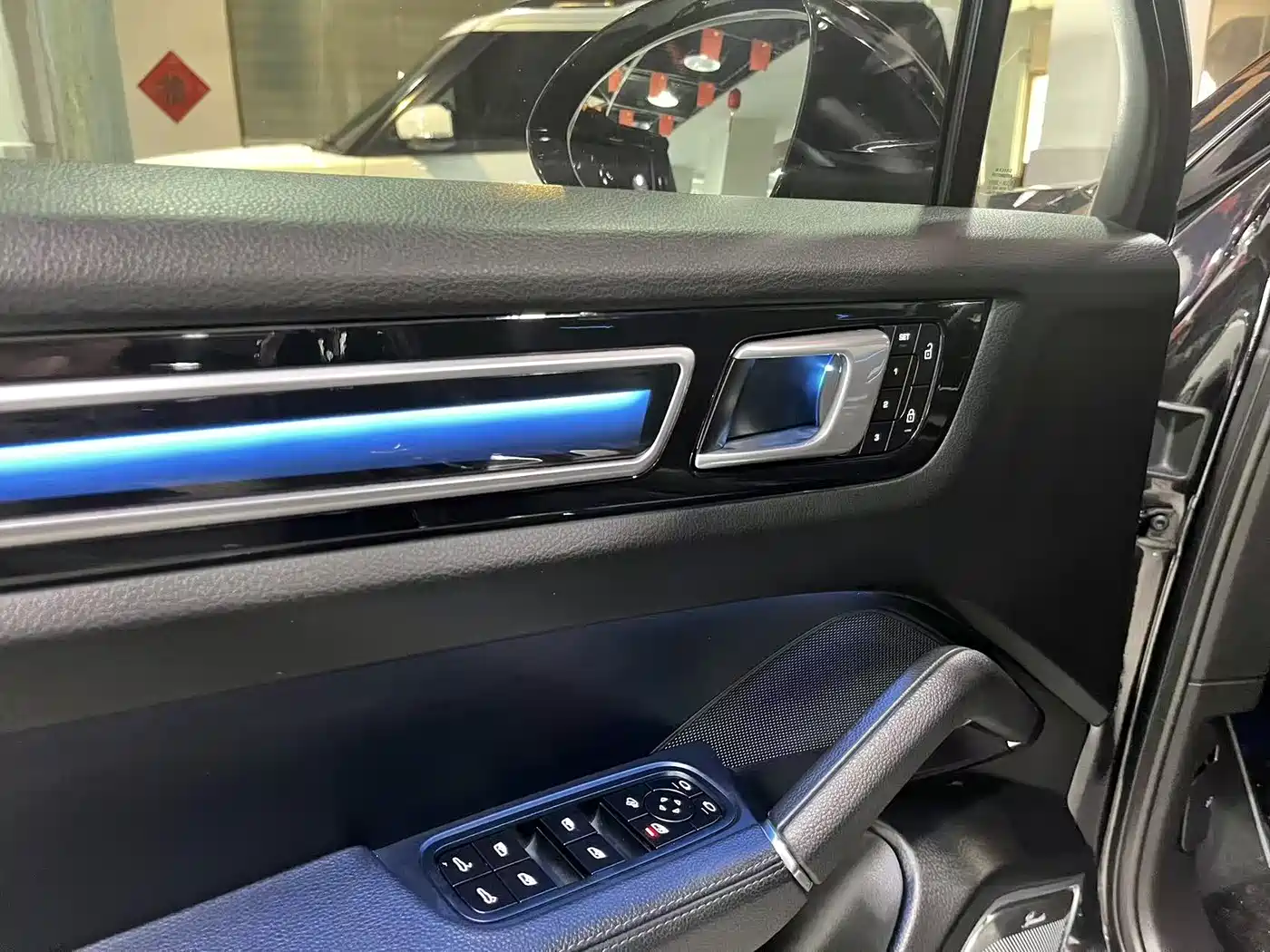Porsche Cayenne 2022 Cayenne 3.0T Platinum Edition фото 12