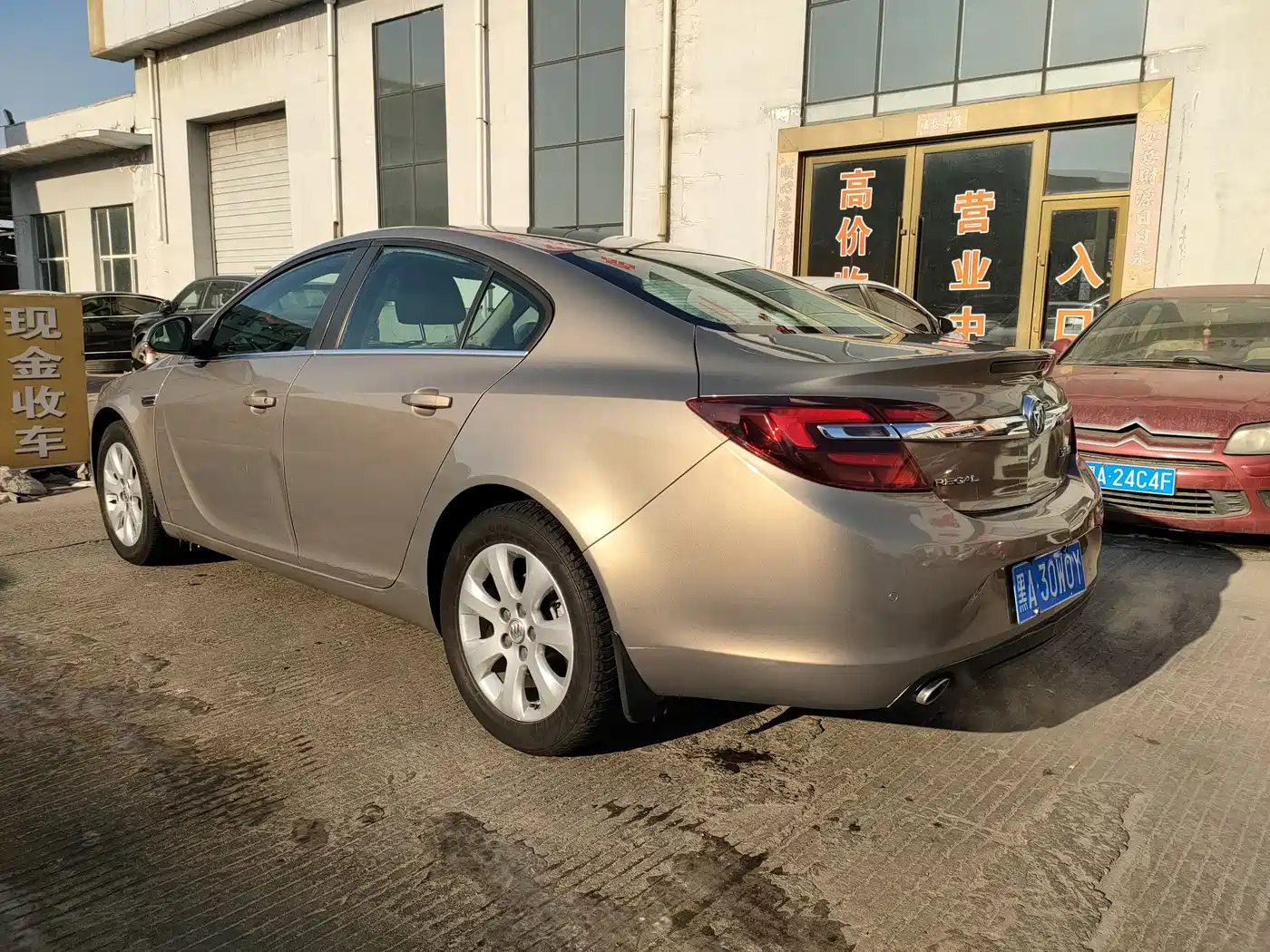 Buick Regal 2015 2.0L Leading Fashion Model фото 29