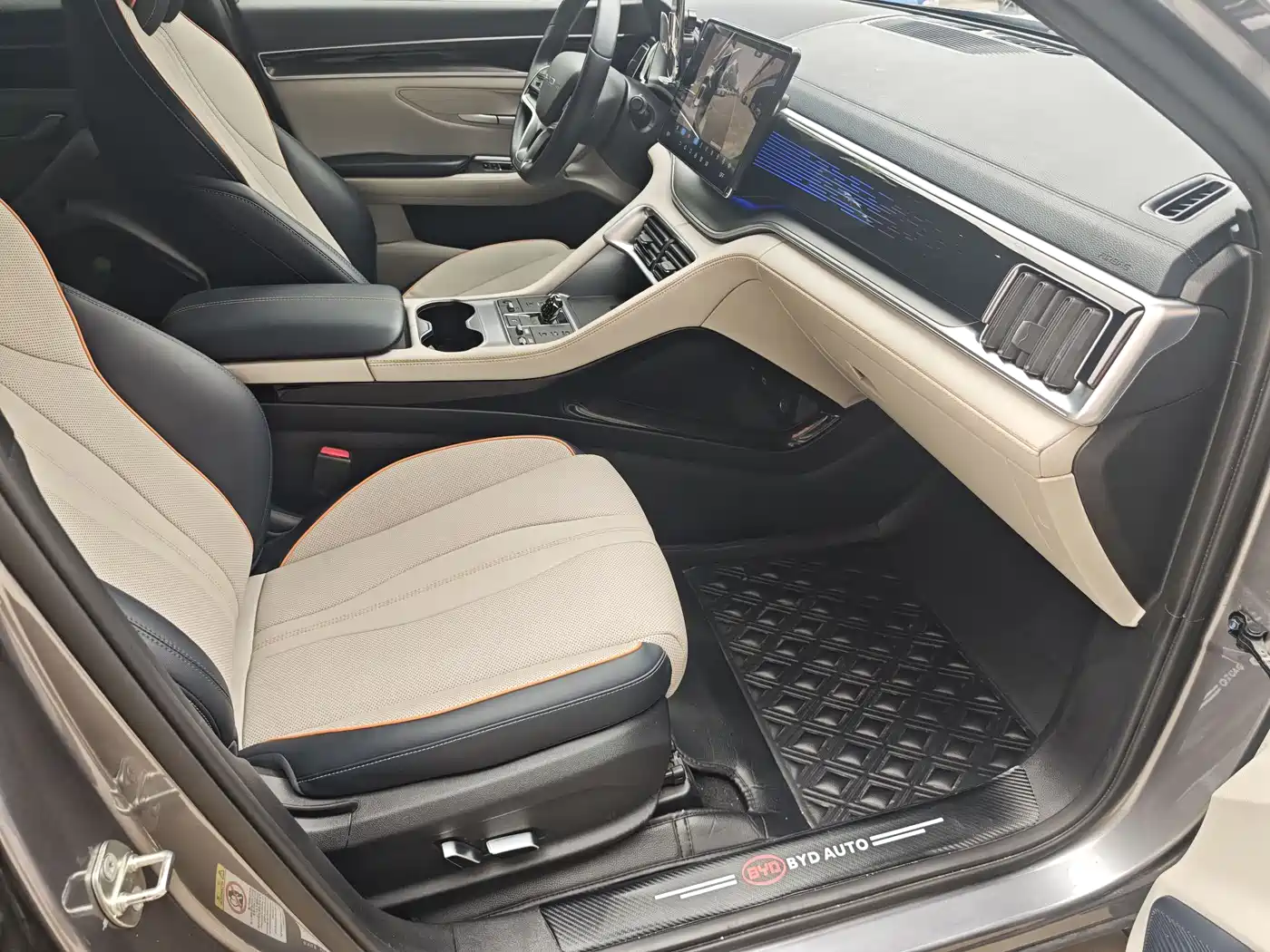 BYD Song PLUS PHEV 2023 Champion Edition EV 520KM Flagship фото 12