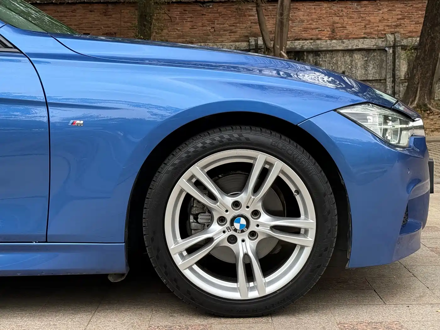 BMW 3 Series 2017 320Li M Sport фото 17