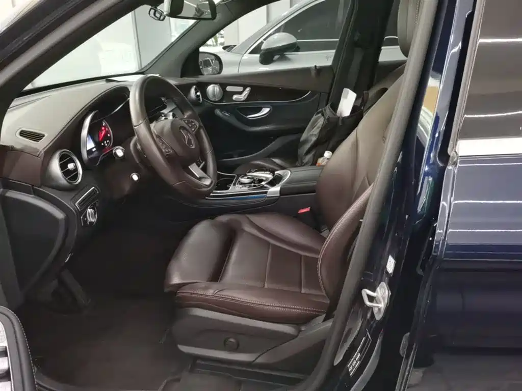 Mercedes-Benz GLC 2017 GLC 260 4MATIC Dynamic фото 15